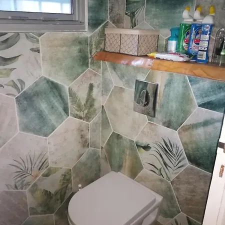 With Pool In Private Golf Villa *